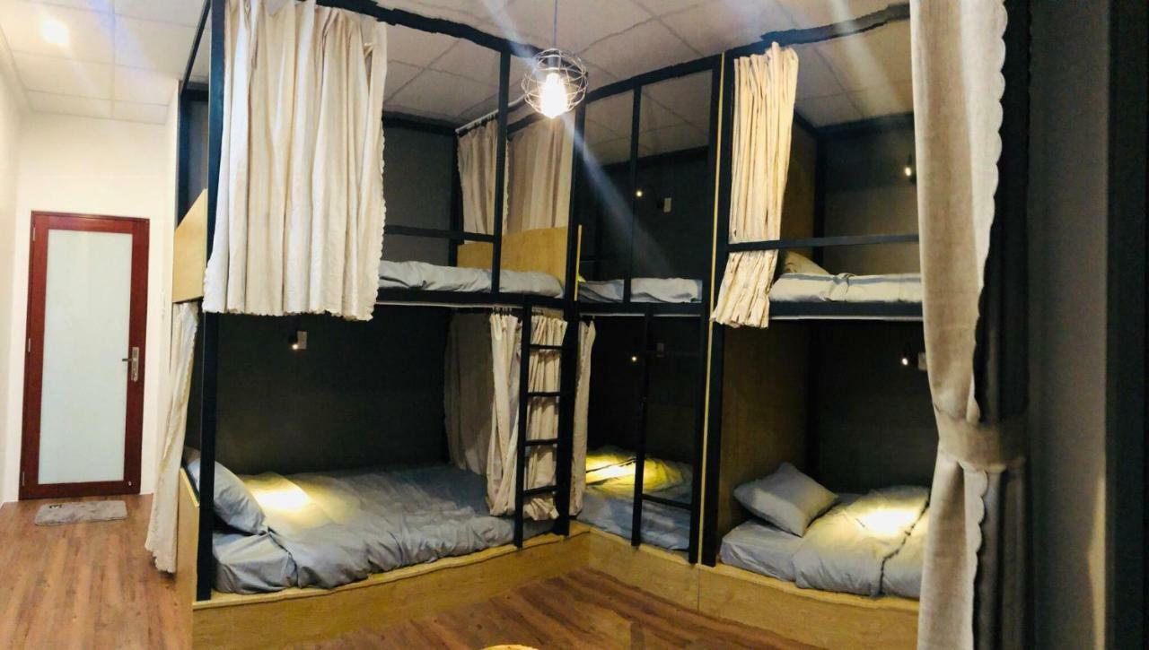 Stay Hostel - 300M From The Ferry 迪石 外观 照片
